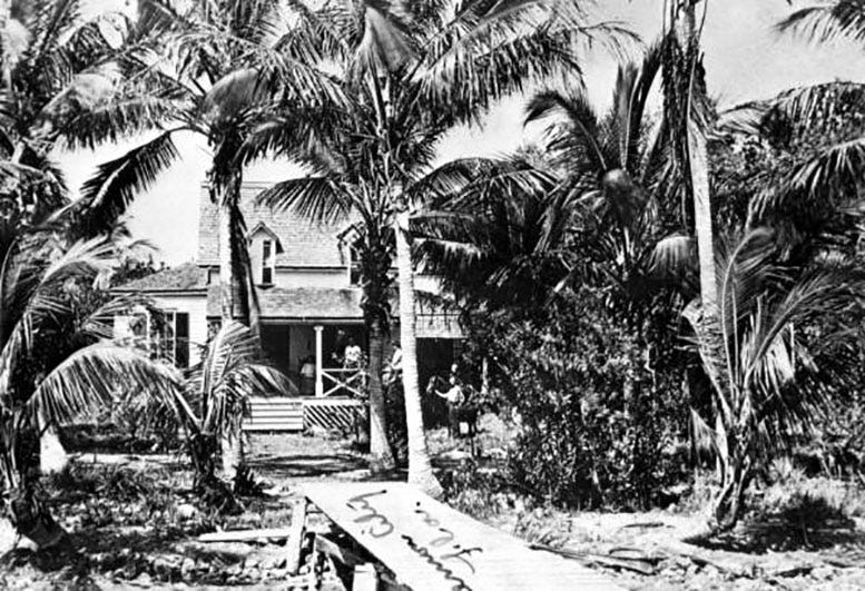 Cover: Lemon City Library building in 1902. Courtesy of Florida State Archives.