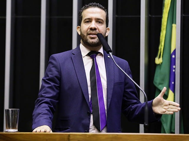 Deputado Federal André Janones - Portal da Câmara dos Deputados Deputado Federal André Janones - Portal da Câmara dos Deputados