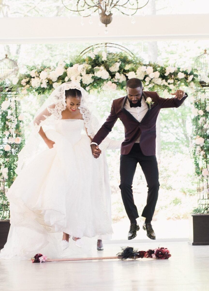 Jumping the broom wedding 60 photos - Astyledwedding.com