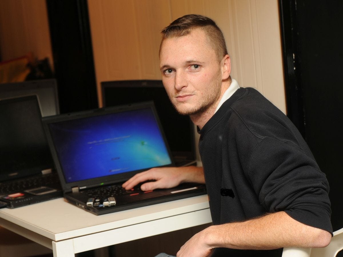 IT worker who threw away hard drive with £230m of Bitcoin offers millions  to find it - Mirror Online