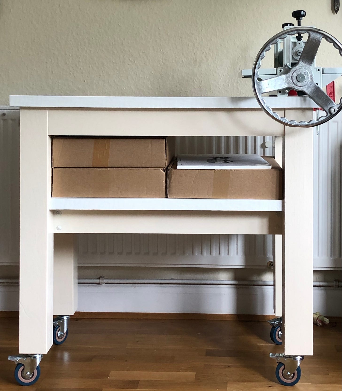 Nicely painted workbench. 