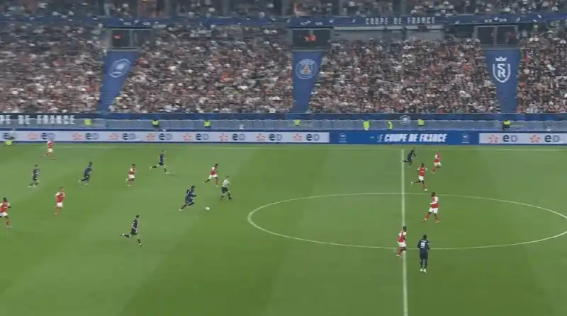 a9045035-e3a2-40de-986b-3d3df882f3bc_800