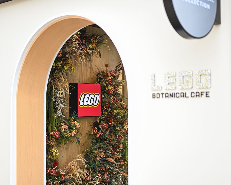 LEGO opened a pop-up Botanical Cafe in Taiwan showcasing the Botanical  Collection amidst real flowers - Jay's Brick Blog