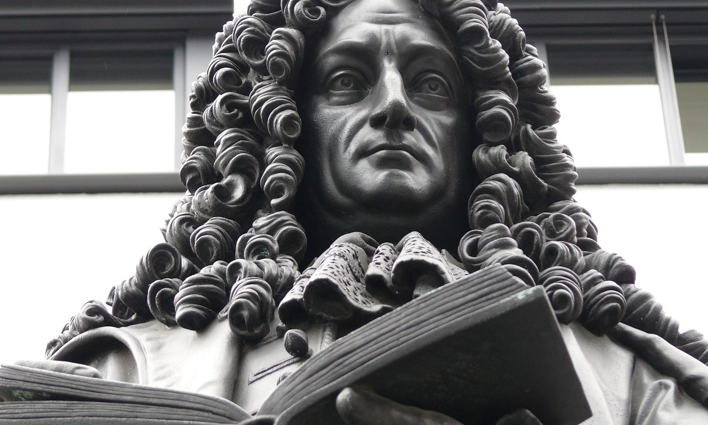 A Gottfried Wilhelm von Leibniz, hoy, 14 de Noviembre, en los 300 años ...