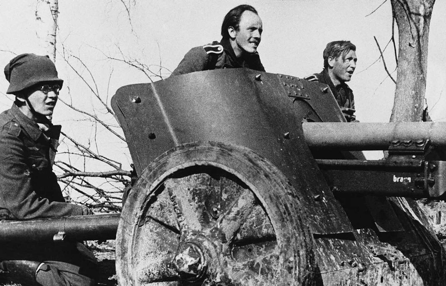 A German anti-tank gun crew in action on the Eastern Front, 1942.