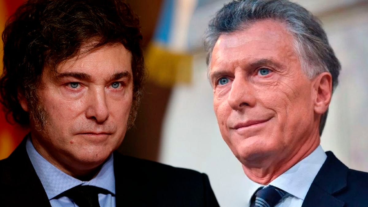 Milei y Macri. Luego de los cruces, el expresidente se comunicó con el mandatario para felicitarlo (Foto: archivo).