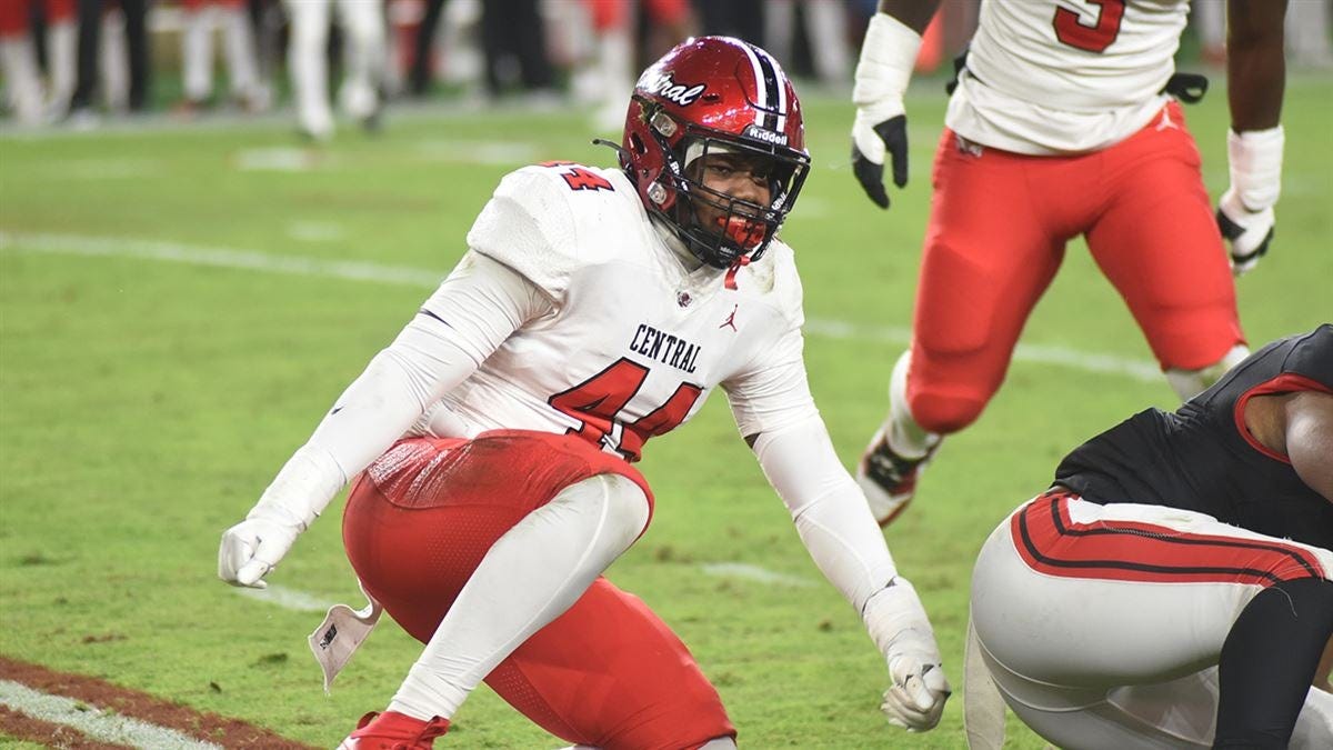 Tristan Lyles, Central, Edge