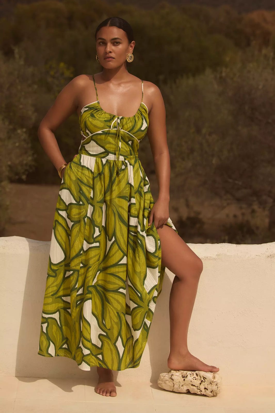 2025 wedding guest looks: natural & plant-based fibers