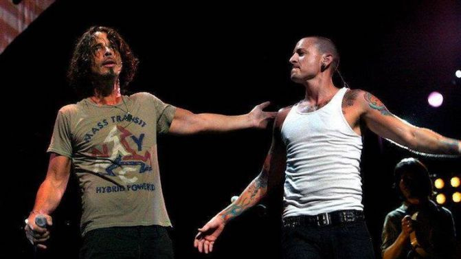 chris cornell suicide with chester bennington mtv vmas chris cornell suicide with chester bennington mtv vmas