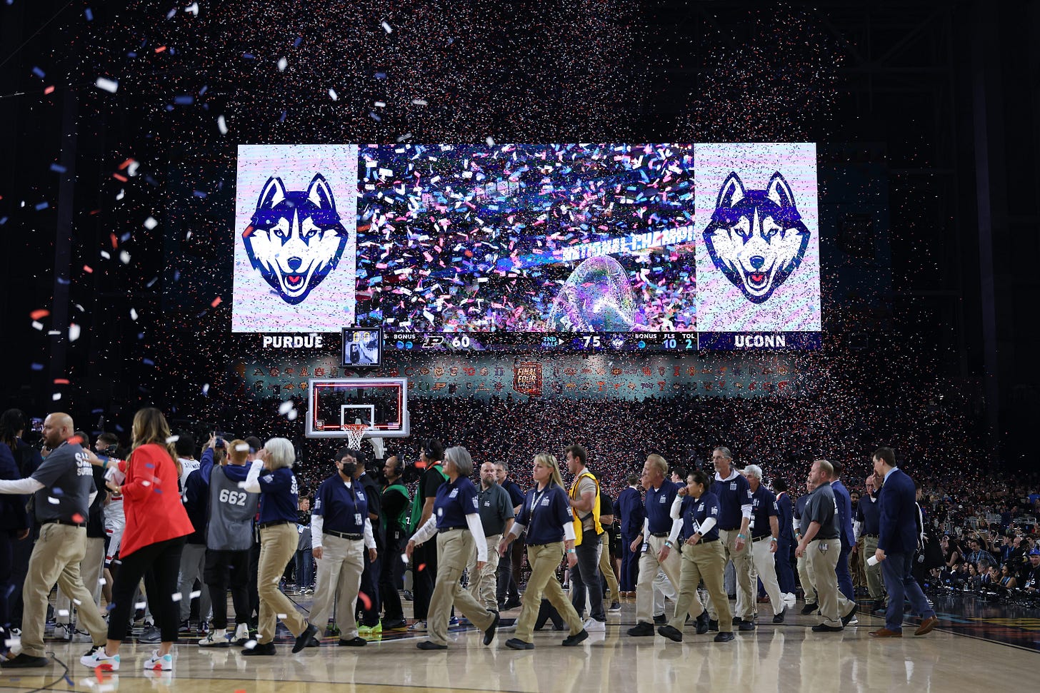 Photo gallery: UConn MBB 2024 NCAA Tournament Championship celebration -  The UConn Blog