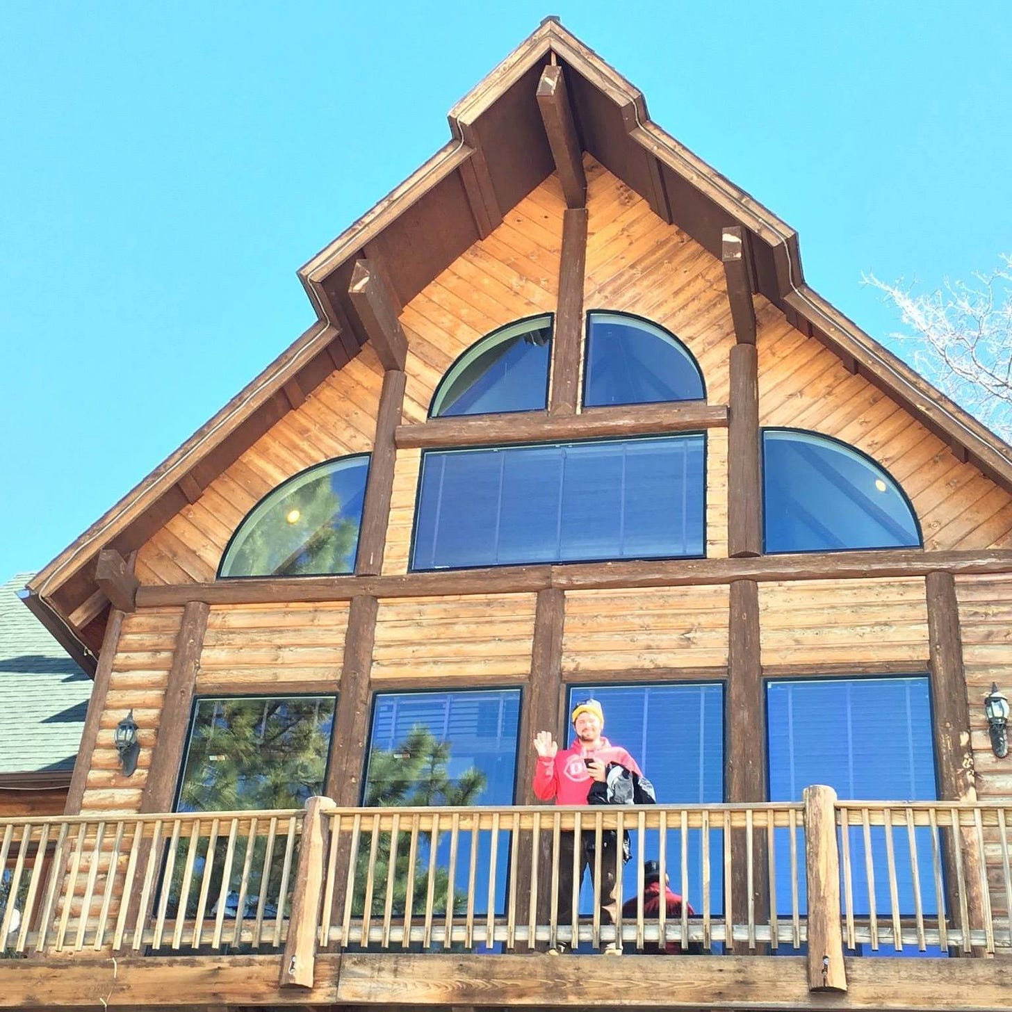 No photo description available.