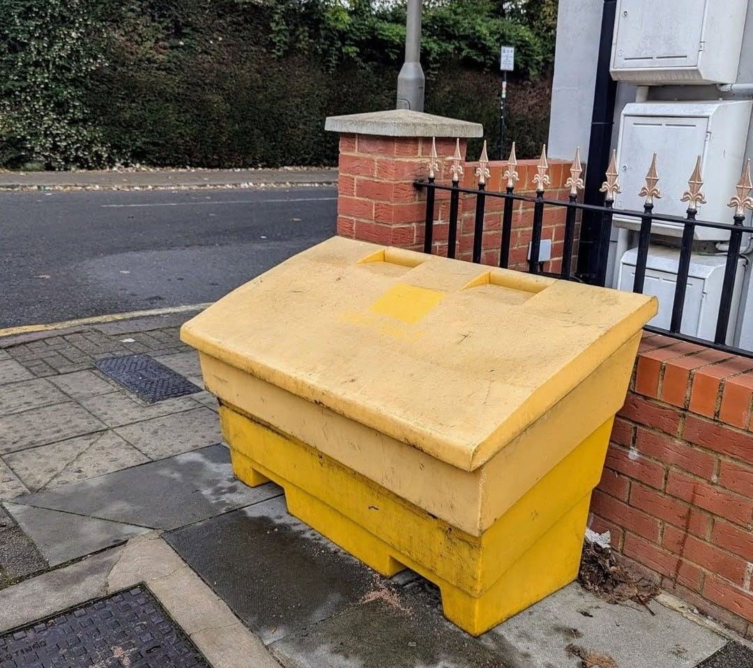 No photo description available.