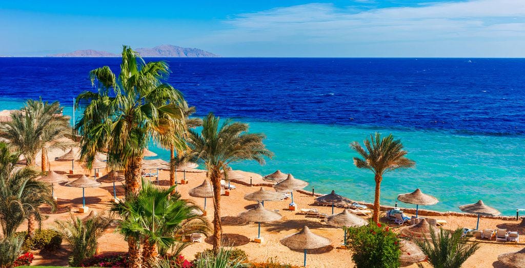 Desert Rose Resort 5*