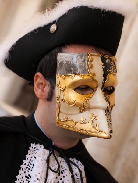 Dear Men, From a Man Who Loves Men