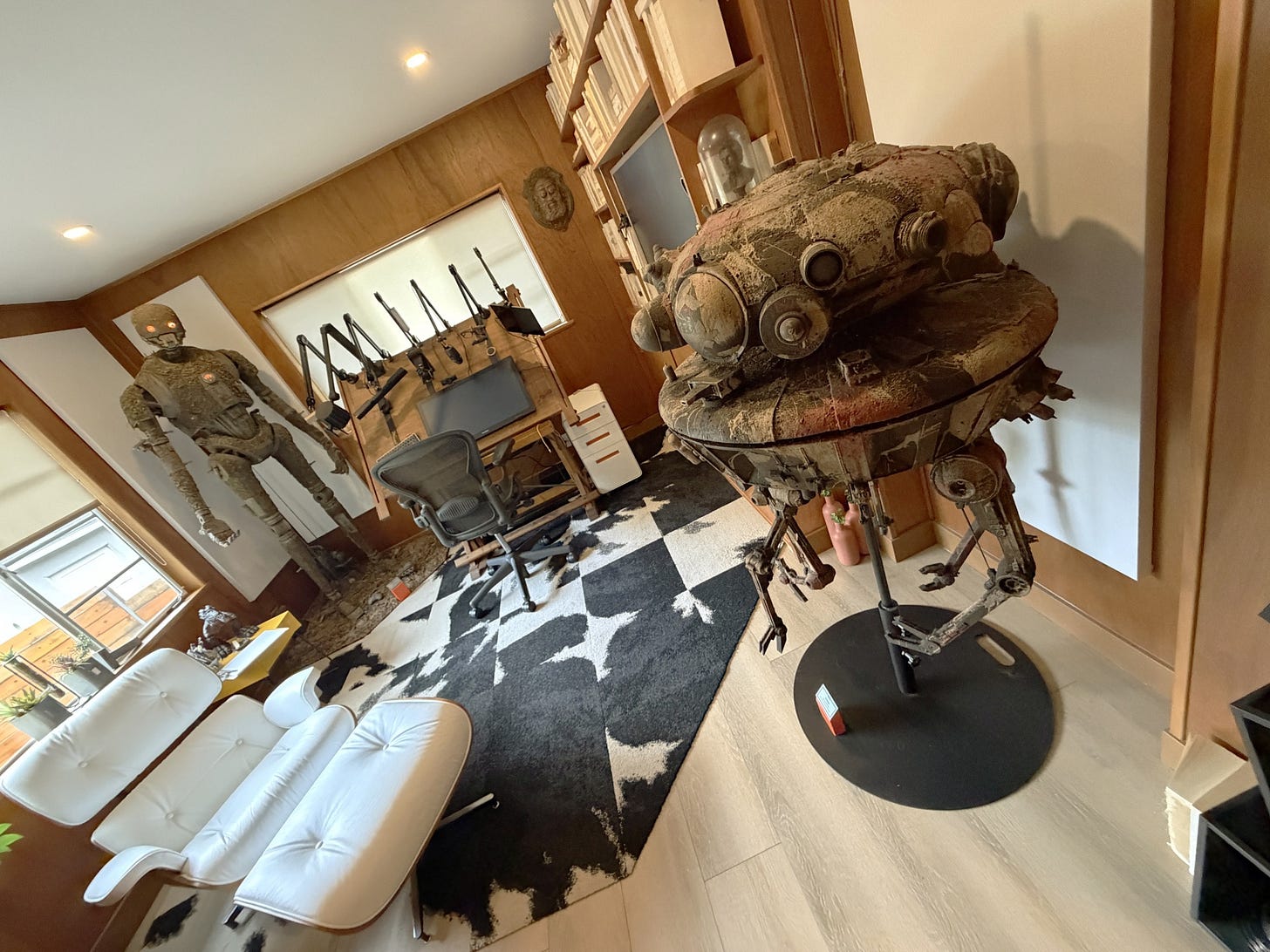 Tomasz Opasiński’s Otherworldly Droids