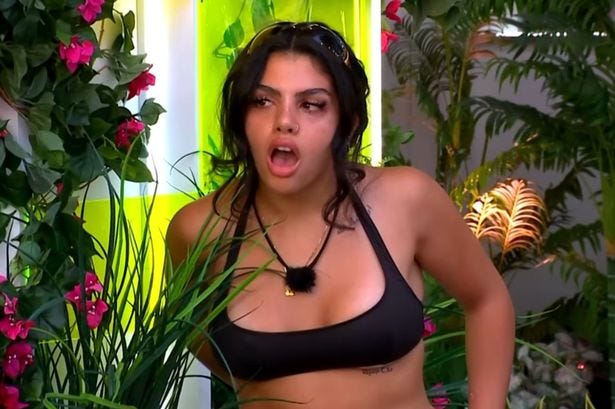 Love Island USA fans beg producers to send home Huda after 'scary' crash  out - The Mirror US
