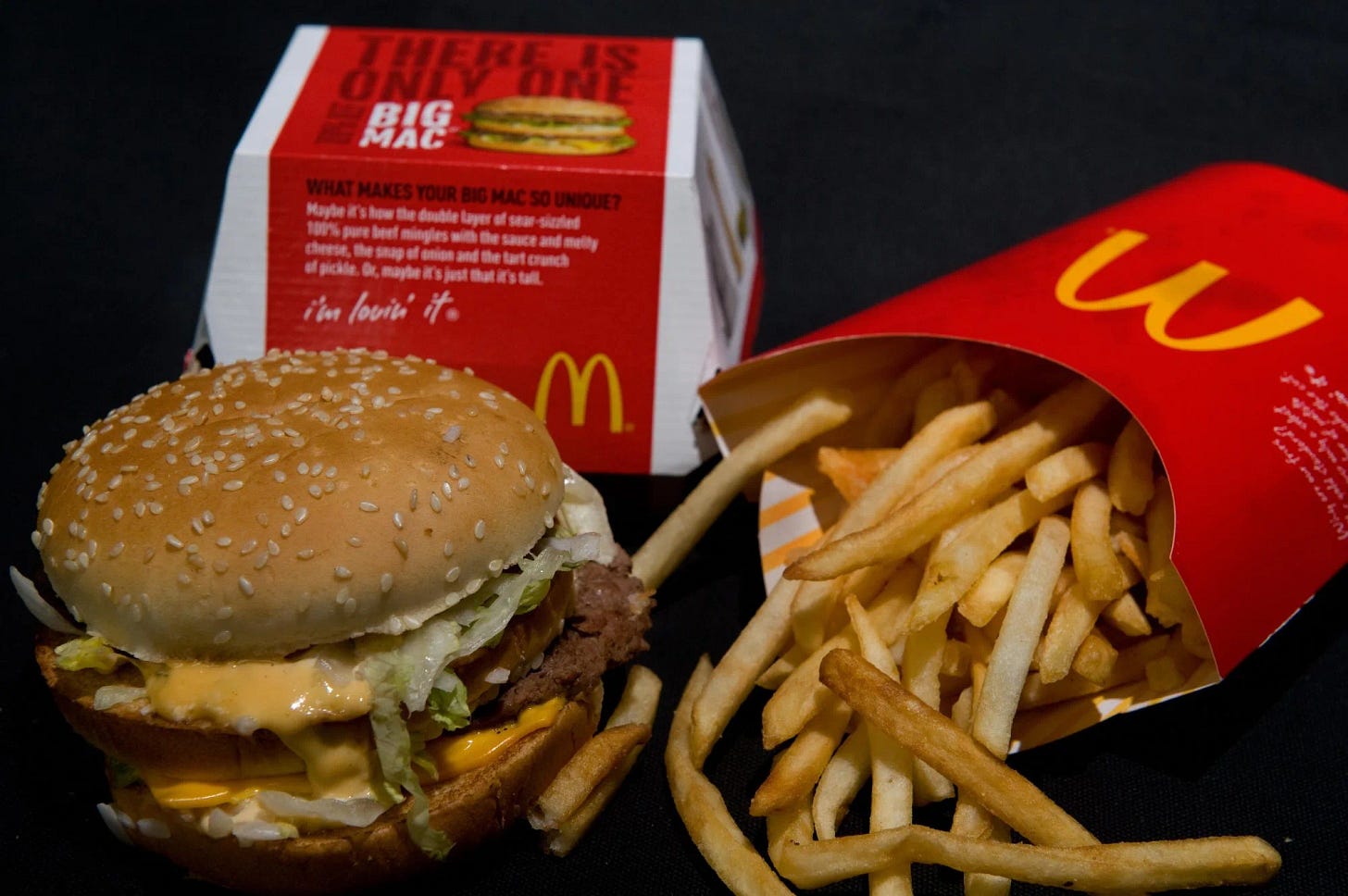 This McDonald's Fan Just Ate His 30,000th Big Mac. The Math Shows Just How  Great That Is For McDonald's