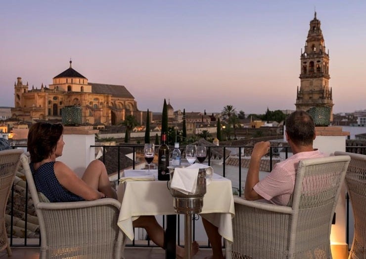 Cordoba bölgesinde, Akdeniz, Avrupa, İspanyol ve füzyon mutfaklarında hizmet veren Pairi Daeza'dan bir fotoğraf. Kaynak: Trip Advisor Cordoba bölgesinde, Akdeniz, Avrupa, İspanyol ve füzyon mutfaklarında hizmet veren Pairi Daeza'dan bir fotoğraf. Kaynak: Trip Advisor