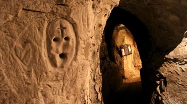 Hellfire caves, West Wycombe, UK. A former chalk mine converted into a notorious gentleman's club by Sir Francis Dashwood in the early 18th century. Paradigm Shift, The Underworld, House Art, Uk Travel, Indiana Jones, The Journal, Underworld, The Hill, The Plant