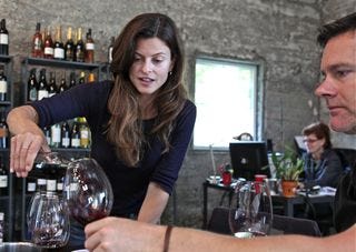 A - Keplinger - Helen pours for DJ 2 A - Keplinger - Helen pours for DJ 2