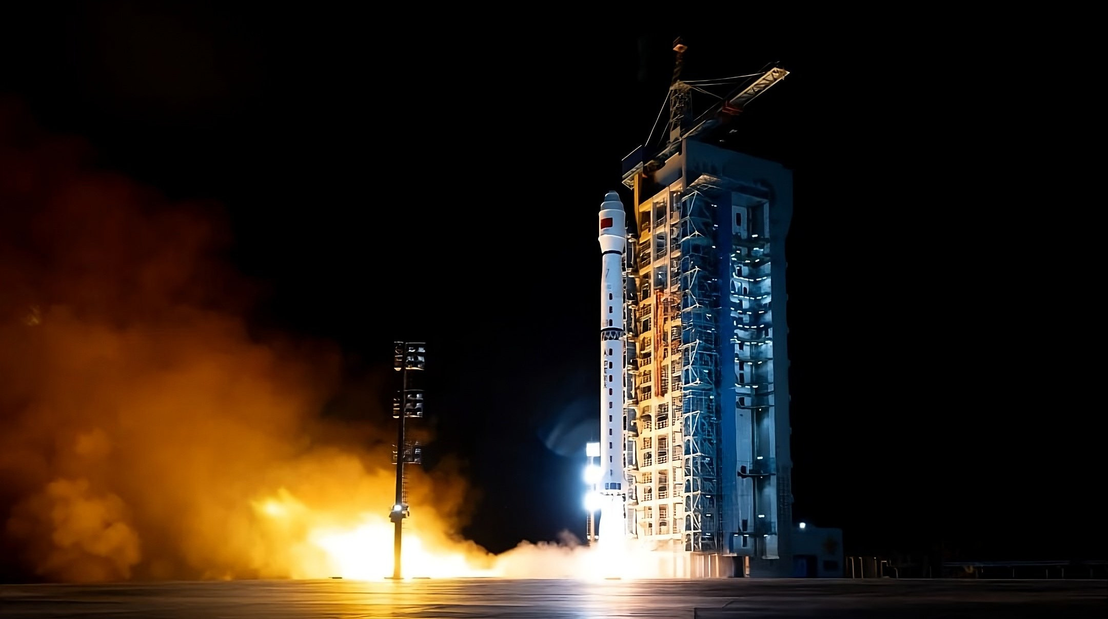 The Long March 4C Y45 vehicle blasting off from Launch Area 4 at the Jiuquan Satellite Launch Center. The Long March 4C Y45 vehicle blasting off from Launch Area 4 at the Jiuquan Satellite Launch Center.