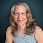 Karen Rile's avatar