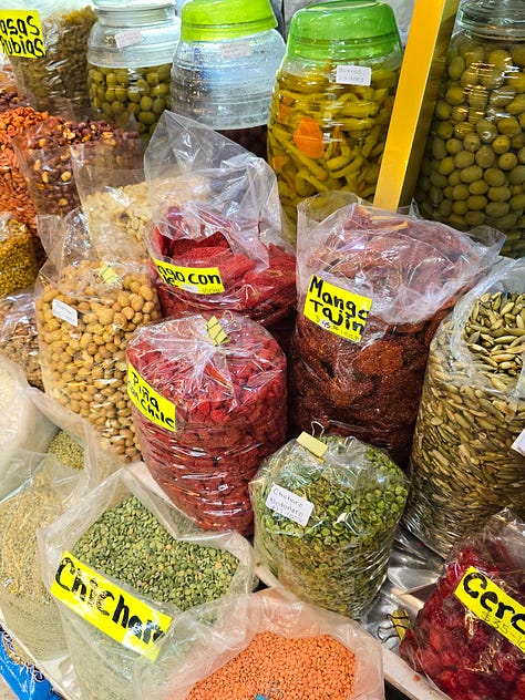 Items for sale, Mercado Medellin