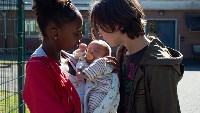 Young Mothers' Review: A Soulful Exploration Of Teenage Motherhood