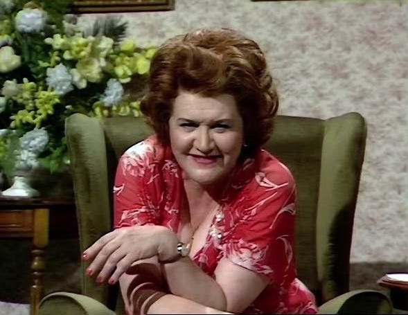 Kitty on Victoria Wood as seen on TV, saying if I've got anything nasty to say I'll pop it on a postcard