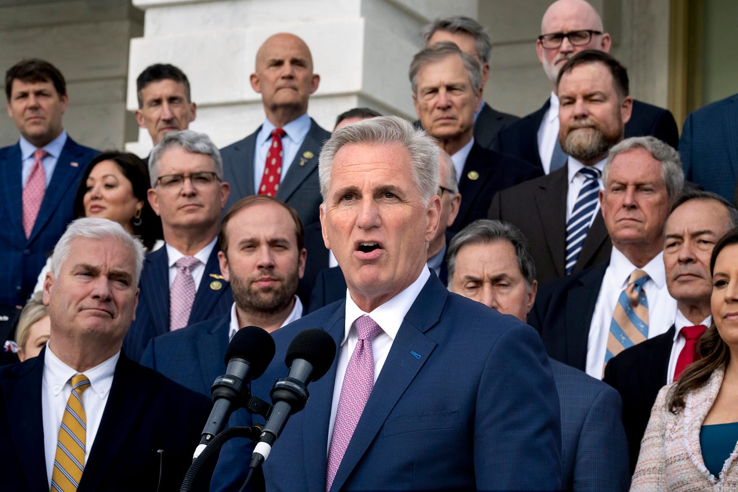 White House slams GOP budget proposal that would cut veterans' care, aid  tax cheats