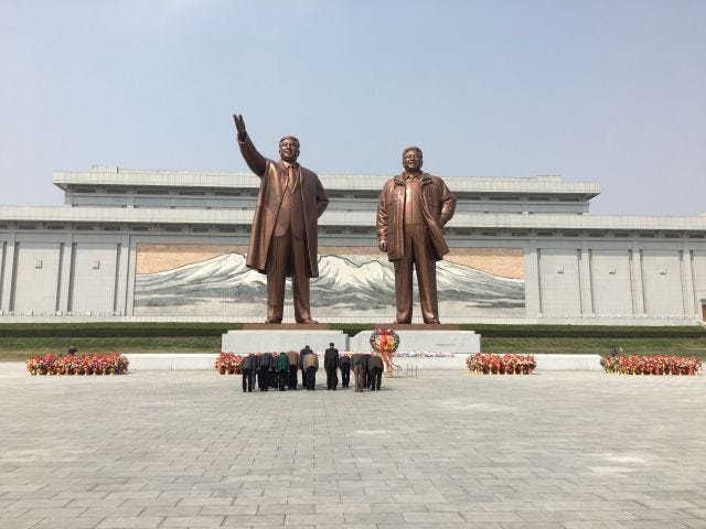 the kims! the kims!