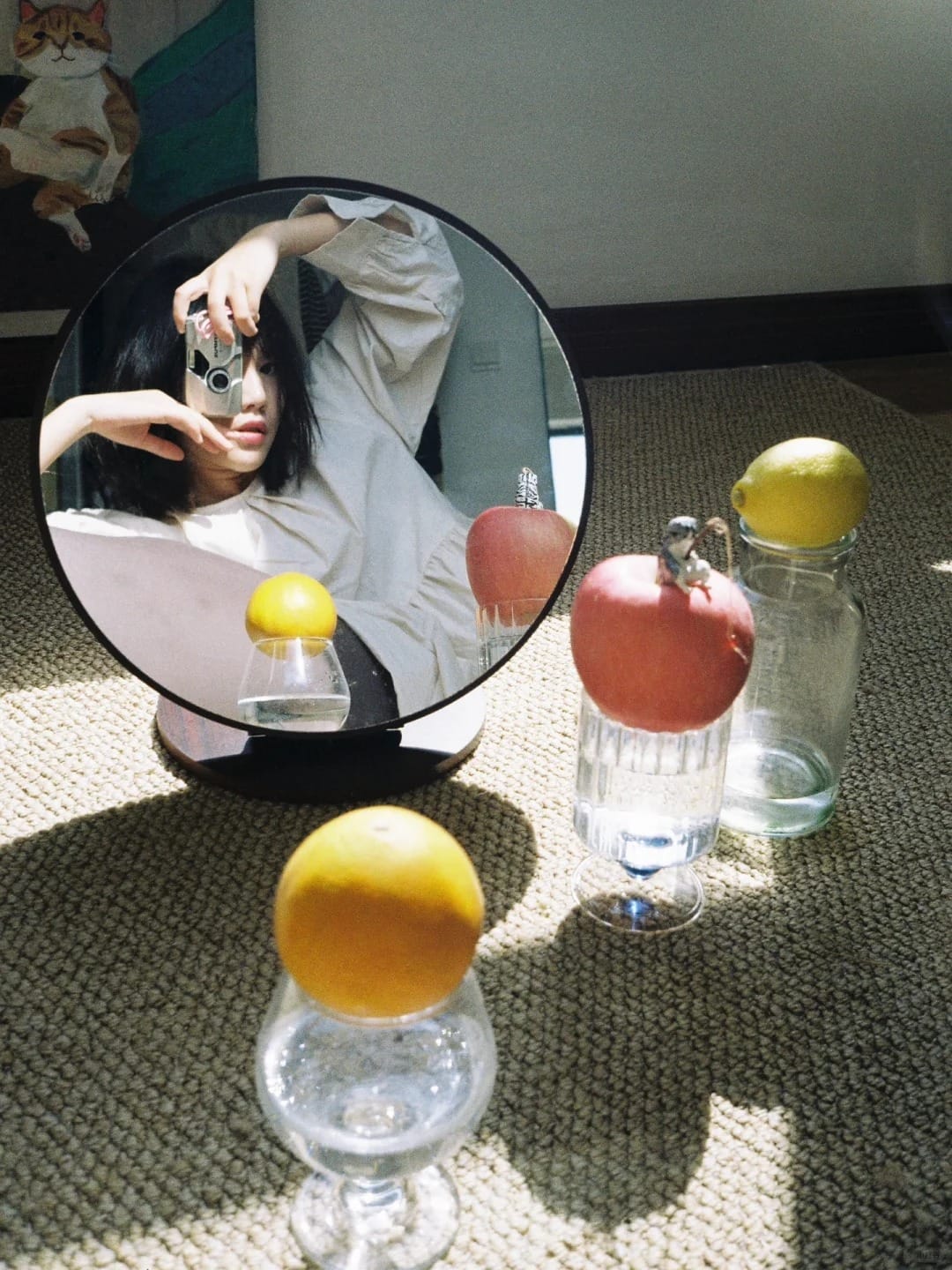 她和她的胶片相机