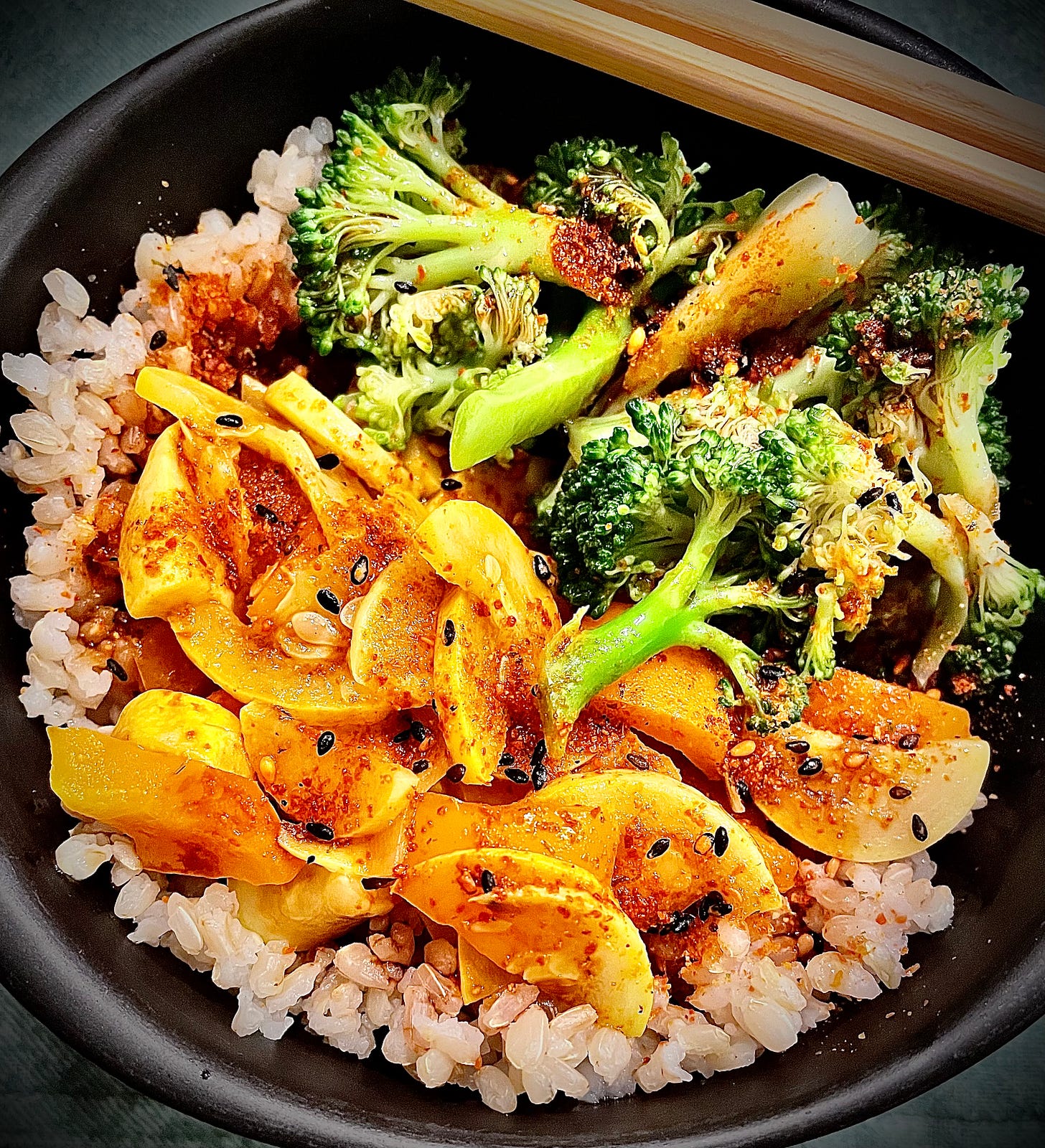 AMP⚡️Athlete Meal Prep Meal-prep playbook for the busy lives of athletes, fit-for-life former competitors, parents of fit families, and everyday gym regulars. Fit/Healthy/Delicious Living — Get Amped⚡️ AMP⚡️Athlete Meal Prep Meal-prep playbook for the busy lives of athletes, fit-for-life former competitors, parents of fit families, and everyday gym regulars. Fit/Healthy/Delicious Living — Get Amped⚡️