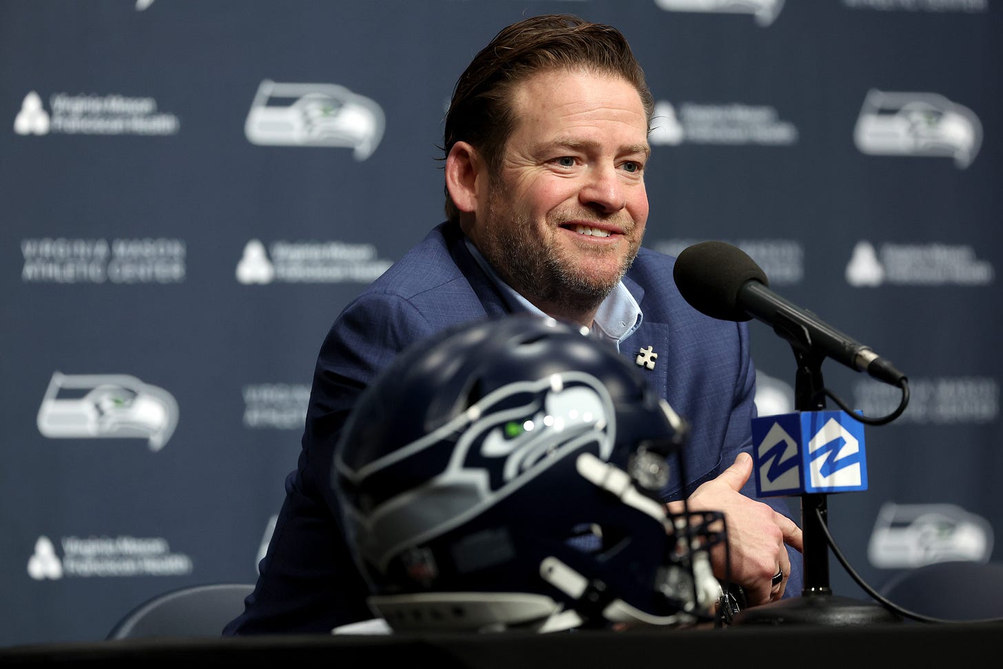 Seahawks GM John Schneider talks about 'Picturegate' at the VMAC