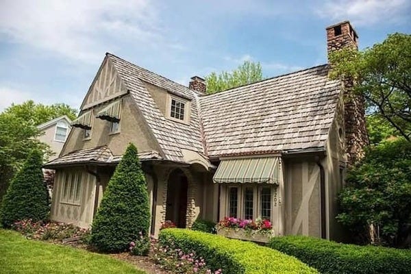 Warren y su difunta esposa alquilaron esta casa en 1956 por solo 175 dólares al mes