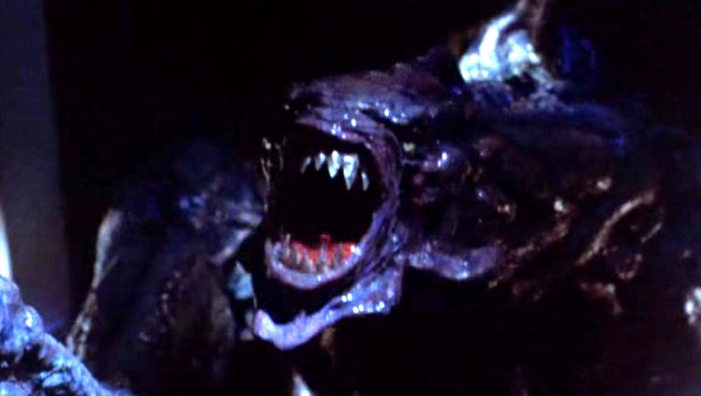Xtro II: The Second Encounter (Harry Bromley Davenport, 1990) – Offscreen