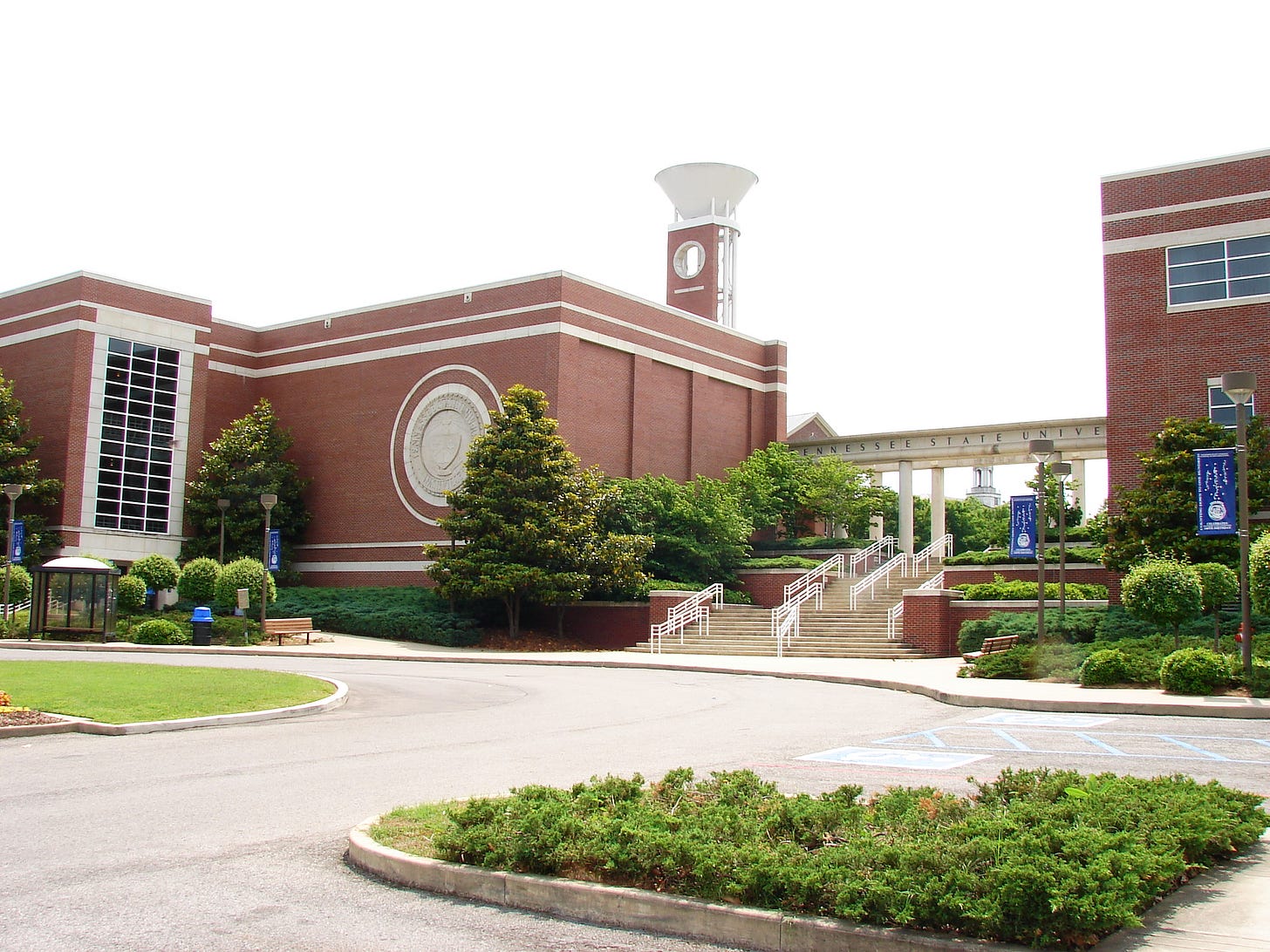 Tennessee State University (1912- ) •