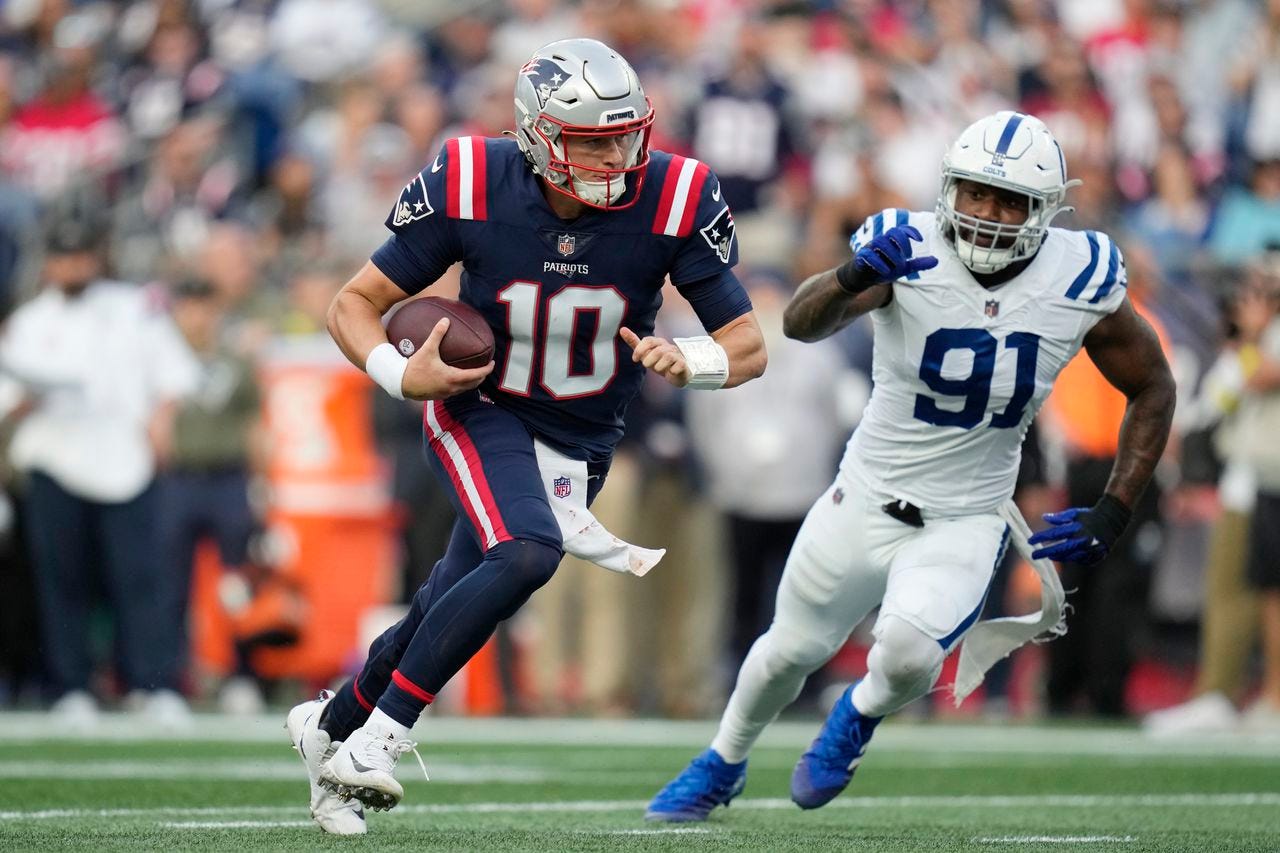 Everything Mac Jones said after Patriots beat Colts: No QB turnovers is 'an  improvement' - masslive.com