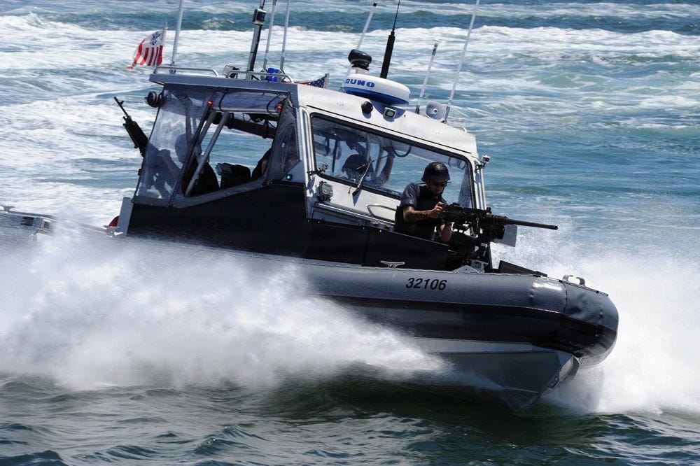 Human smugglers have kept the US Coast Guard & Federal Agents busy this month off the US coasts