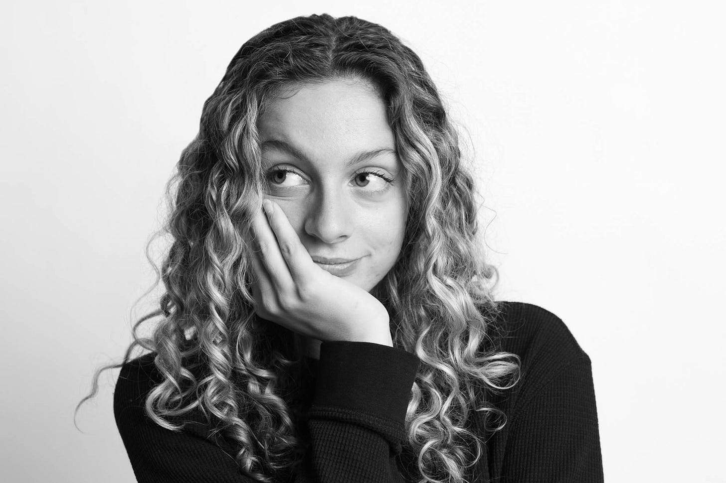 Kick back and watch as Julia DiCesare takes over comedy Kick back and watch as Julia DiCesare takes over comedy