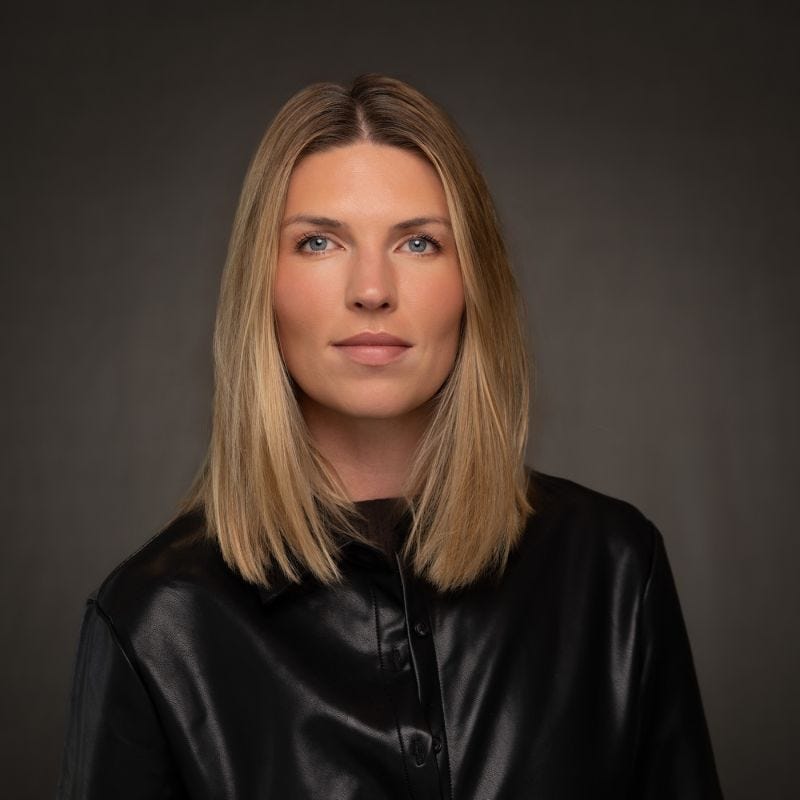 Thanks, Pilot.com, for the new headshot. Yesterday, they gave away free headshots at their LA Tech Week Event. This is a brilliant tactic for getting folks to show up when you're competing Thanks, Pilot.com, for the new headshot. Yesterday, they gave away free headshots at their LA Tech Week Event. This is a brilliant tactic for getting folks to show up when you're competing