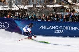 Bryce Bennett threw down the final Olympic downhill run of his career in  front of his wife Kelley and daughter Kate, who watched from the Bormio  grandstands.