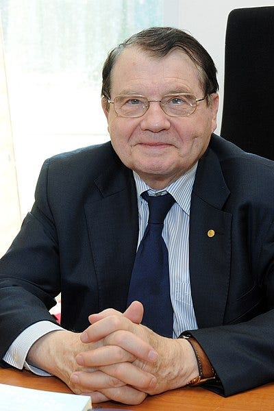 File:Luc Montagnier - UNESCO Photobank (80344735).jpg
