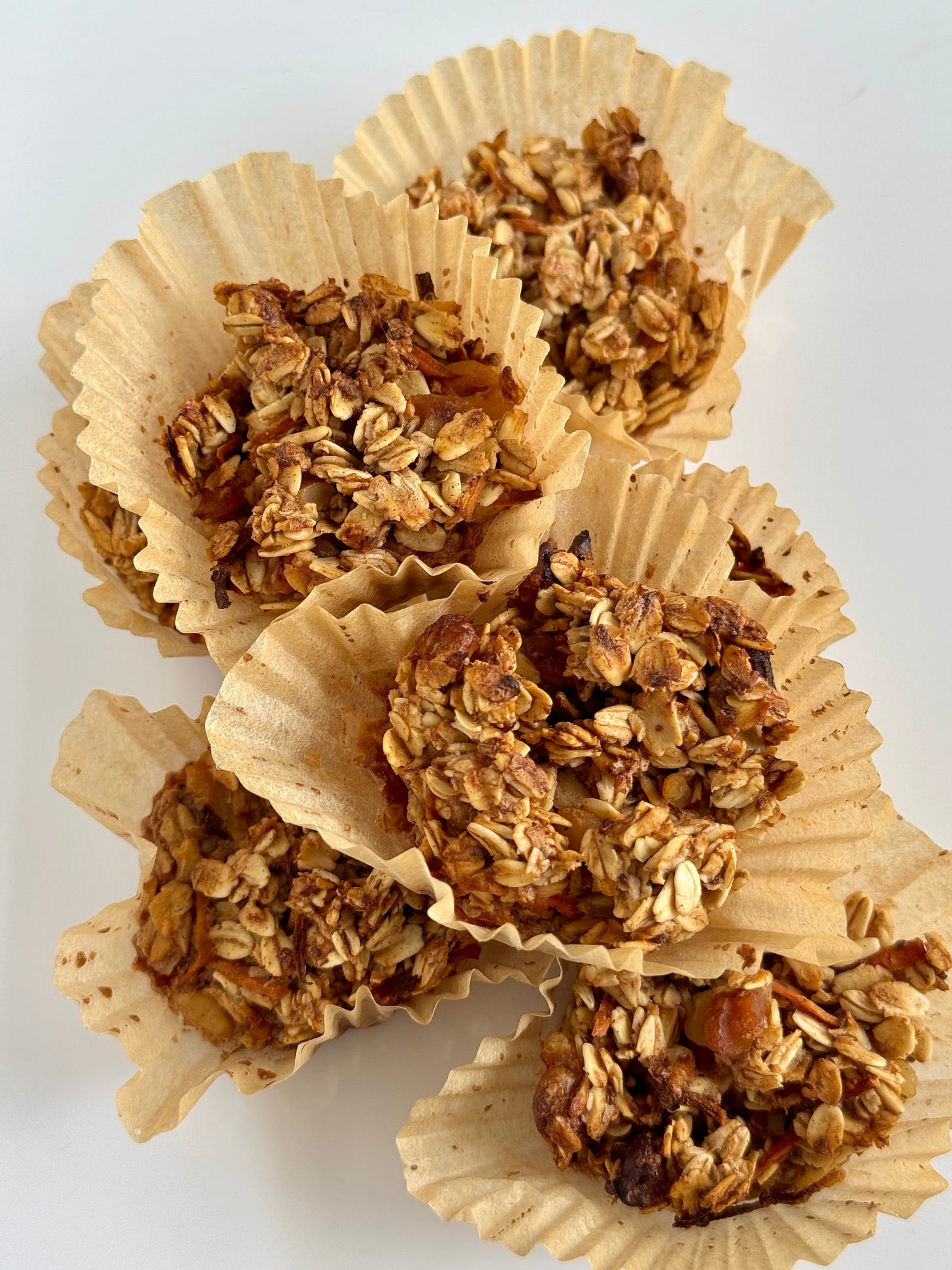 Carrot cake baked oatmeal breakfast bites