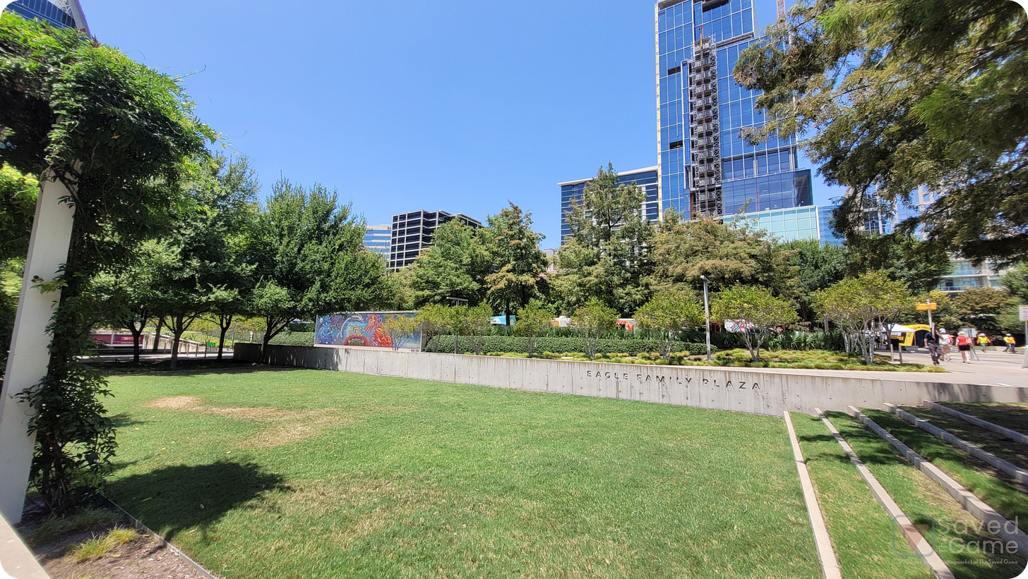A small plaza right next to the Dallas Museum of Art