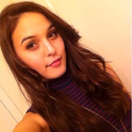 Does Randy Shochet's adult daughter have "daddy issues"?