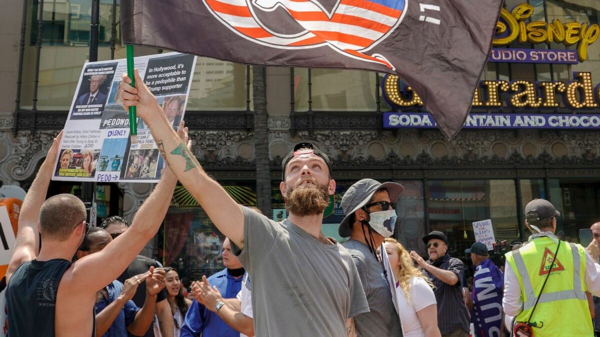 bioclandestine.substack.com