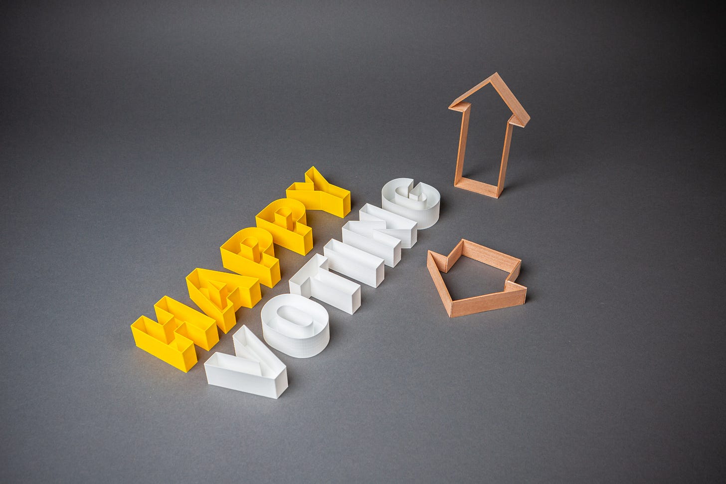 Plastic pieces that say "happy voting" Plastic pieces that say "happy voting"