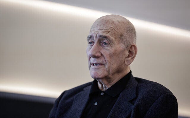 Former prime minister Ehud Olmert in Paris, France, on June 9, 2025. (STEPHANE DE SAKUTIN / AFP) Former prime minister Ehud Olmert in Paris, France, on June 9, 2025. (STEPHANE DE SAKUTIN / AFP)