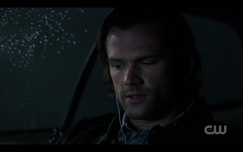 sam winchester earbuds supernatural rock never dies sam winchester earbuds supernatural rock never dies
